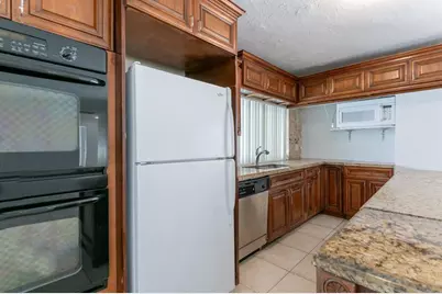 8424 SW 102nd Pl, Miami, FL 33173 - Photo 16