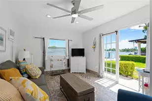 1100 N North Lake Dr, Hollywood, FL 33019 - Photo 12