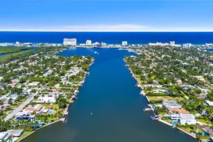 1100 N North Lake Dr, Hollywood, FL 33019 - Photo 38