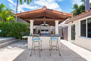 1100 N North Lake Dr, Hollywood, FL 33019 - Photo 10