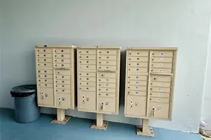 2300 Park Ln, Hollywood, FL 33021 - Photo 44