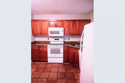 3759  Cocoplum Cir, Unit #3759, Coconut Creek, FL 33063 - Photo 4