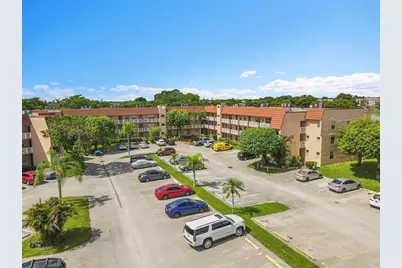 9261  Sunrise Lakes Blvd, Unit #309, Sunrise, FL 33322 - Photo 42