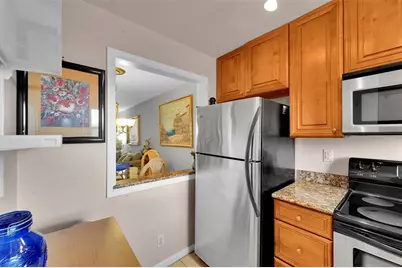 9261  Sunrise Lakes Blvd, Unit #309, Sunrise, FL 33322 - Photo 4