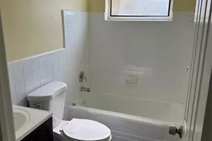6231 NW 13th St, Sunrise, FL 33313 - Photo 2