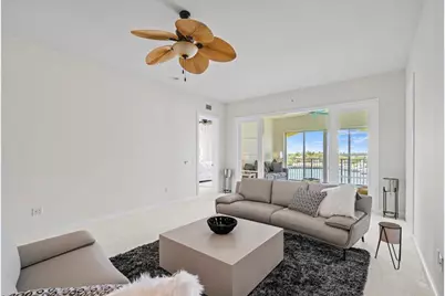 14  Harbour Isle Dr, Unit #Ph01, Fort Pierce, FL 34949 - Photo 18