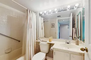 10352 E Clairmont Cir, Fort Lauderdale, FL 33321 - Photo 24