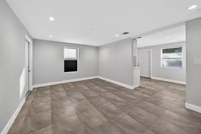 2009 NW 21st Ave, Fort Lauderdale, FL 33311 - Photo 10