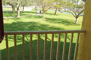 1055 Coral Club Dr, Coral Springs, FL 33071 - Photo 20