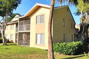 1055 Coral Club Dr, Coral Springs, FL 33071 - Photo 18