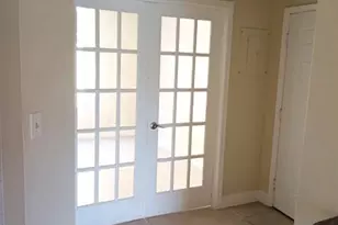 1055 Coral Club Dr, Coral Springs, FL 33071 - Photo 4