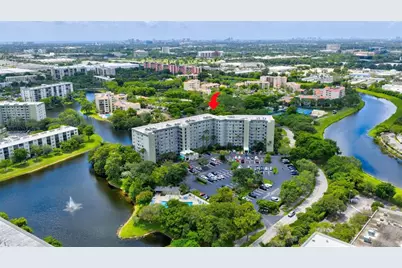 2334 S Cypress Bend Dr, Unit #511, Pompano Beach, FL 33069 - Photo 28