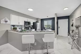 2334 S Cypress Bend Dr, Pompano Beach, FL 33069 - Photo 2