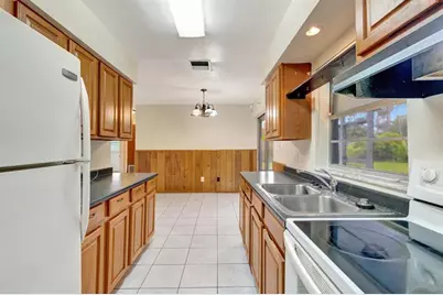 7202  Penny Ln, Fort Pierce, FL 34951 - Photo 10