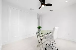 332 NE 29th St, Wilton Manors, FL 33334 - Photo 18