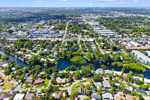 332 NE 29th St, Wilton Manors, FL 33334 - Photo 4