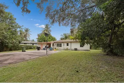 13370 NE 5th Ave, North Miami, FL 33161 - Photo 10