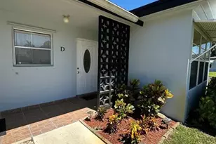 665 High Point Dr, Delray Beach, FL 33445 - Photo 2