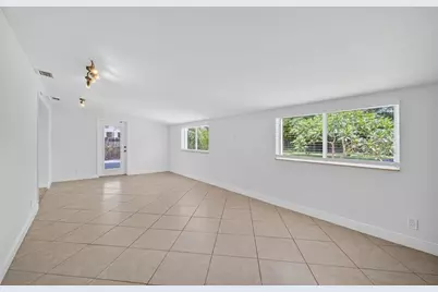 316 NW 24th St, Wilton Manors, FL 33311 - Photo 28