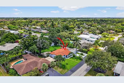 316 NW 24th St, Wilton Manors, FL 33311 - Photo 78