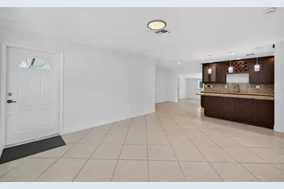 316 NW 24th St, Wilton Manors, FL 33311 - Photo 8