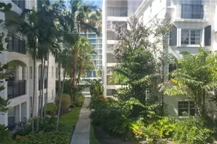3255 NE 184th St, Aventura, FL 33160 - Photo 8