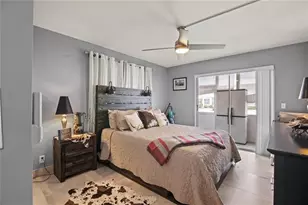 352 Saxony Trail, Delray Beach, FL 33446 - Photo 10