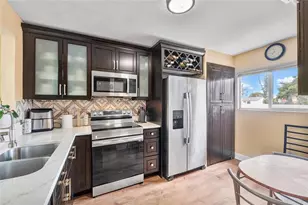 6617 Winfield Blvd, Margate, FL 33063 - Photo 6