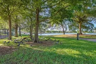 1736 NW 38th St, Oakland Park, FL 33309 - Photo 62