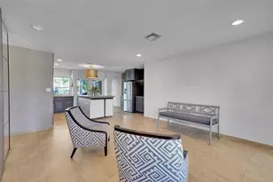 1736 NW 38th St, Oakland Park, FL 33309 - Photo 4