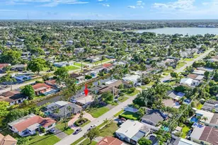 1736 NW 38th St, Oakland Park, FL 33309 - Photo 84