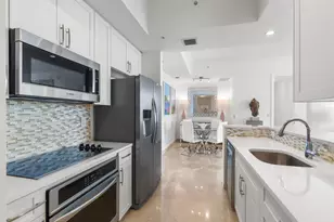 347 N New River Dr E, Fort Lauderdale, FL 33301 - Photo 4