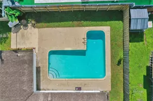 9348 NW 24th Pl, Pembroke Pines, FL 33024 - Photo 4