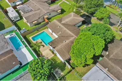 9348 NW 24th Pl, Pembroke Pines, FL 33024 - Photo 6