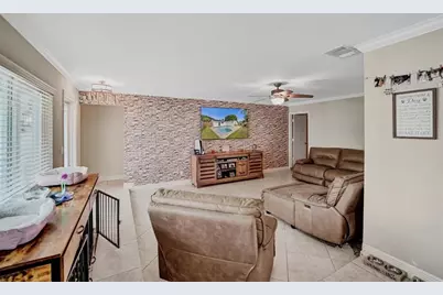 9348 NW 24th Pl, Pembroke Pines, FL 33024 - Photo 24