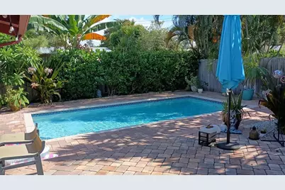 803 NE 21st Dr, Fort Lauderdale, FL 33305 - Photo 4