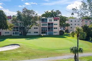 1035 Country Club Dr, Margate, FL 33063 - Photo 24