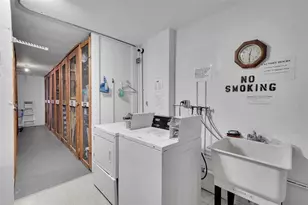 2050 NE 39th St, Lighthouse Point, FL 33064 - Photo 22