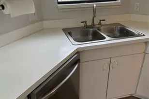 2825 Stoneway Ln, Fort Pierce, FL 34982 - Photo 8