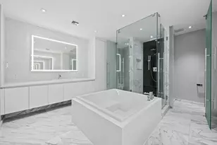 701 N Fort Lauderdale Blvd Unit, Fort Lauderdale, FL 33304 - Photo 16