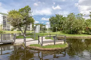 2320 S Cypress Bend Dr, Pompano Beach, FL 33069 - Photo 18