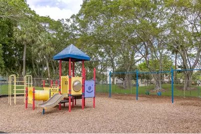 2320 S Cypress Bend Dr, Unit #106, Pompano Beach, FL 33069 - Photo 20