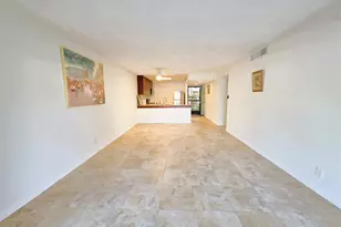 2320 S Cypress Bend Dr, Pompano Beach, FL 33069 - Photo 4