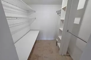 2320 S Cypress Bend Dr, Pompano Beach, FL 33069 - Photo 10