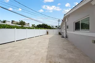 2228 SE 10th St, Pompano Beach, FL 33062 - Photo 32