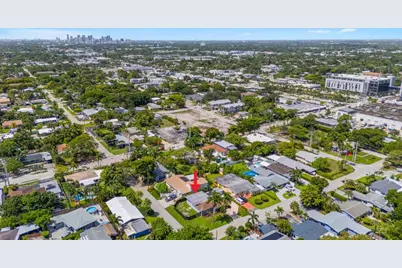 1498 NE 39th St, Oakland Park, FL 33334 - Photo 36