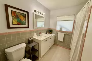 23 NE 19th Ave, Pompano Beach, FL 33060 - Photo 18