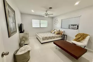 23 NE 19th Ave, Pompano Beach, FL 33060 - Photo 14