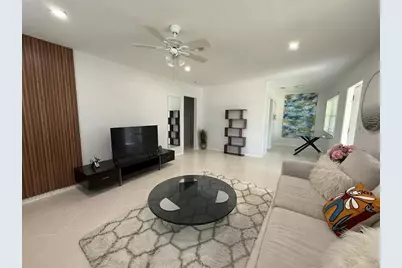 23 NE 19th Ave, Pompano Beach, FL 33060 - Photo 2