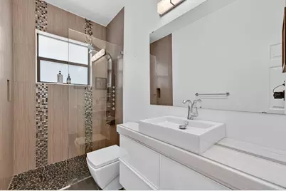 2460 NE 36th St, Fort Lauderdale, FL 33308 - Photo 36